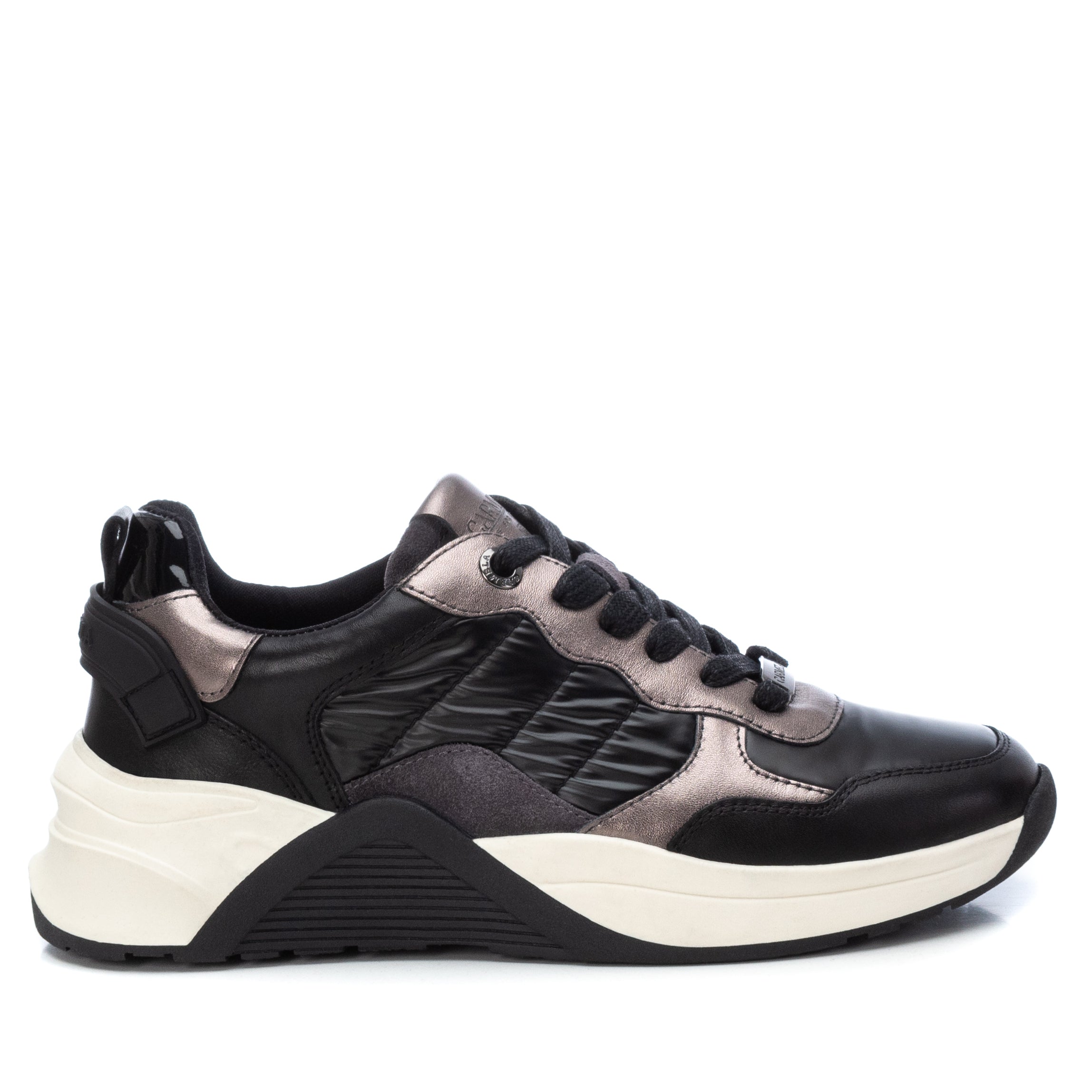 ZAPATILLA DE MUJER CARMELA 16015401