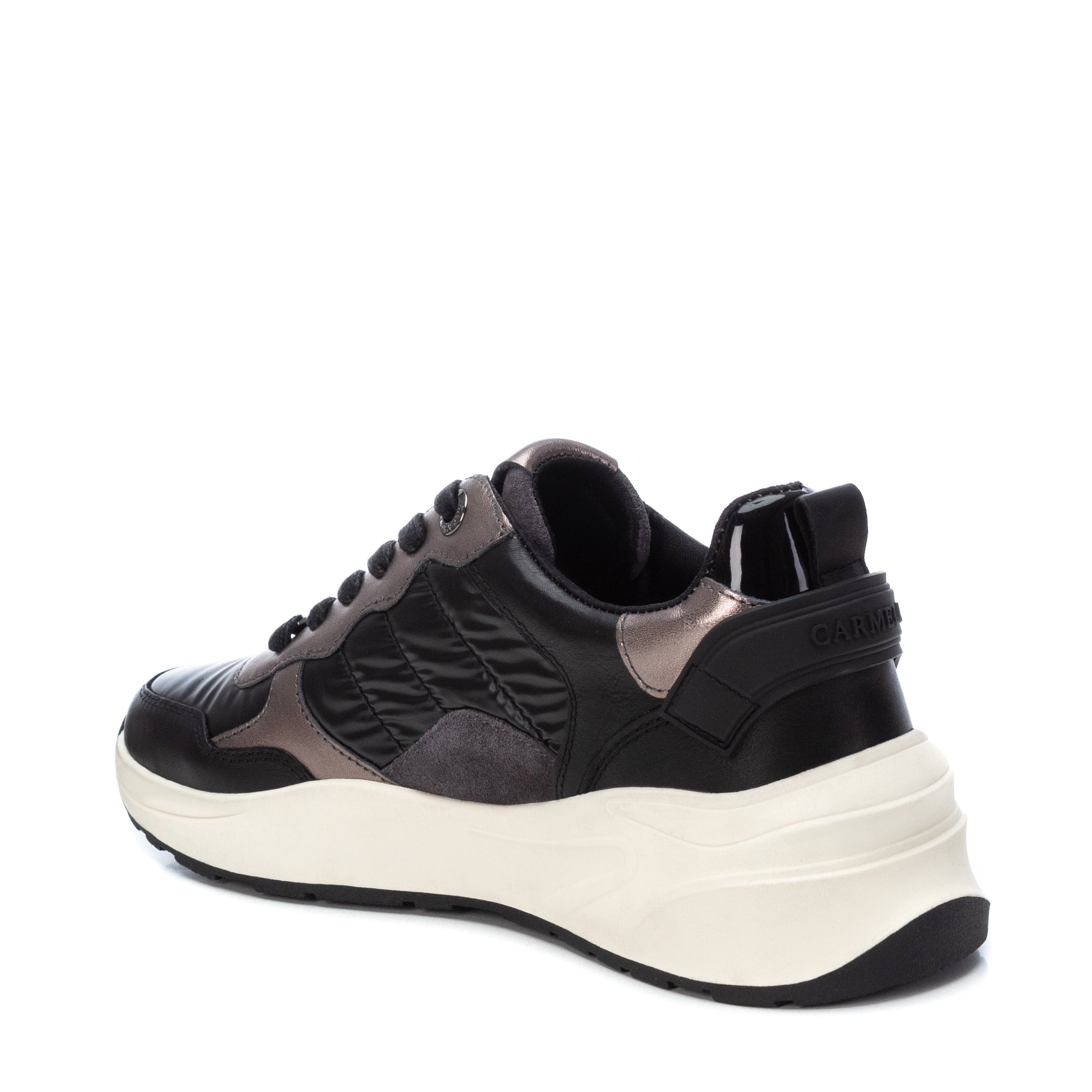 ZAPATILLA DE MUJER CARMELA 16015401