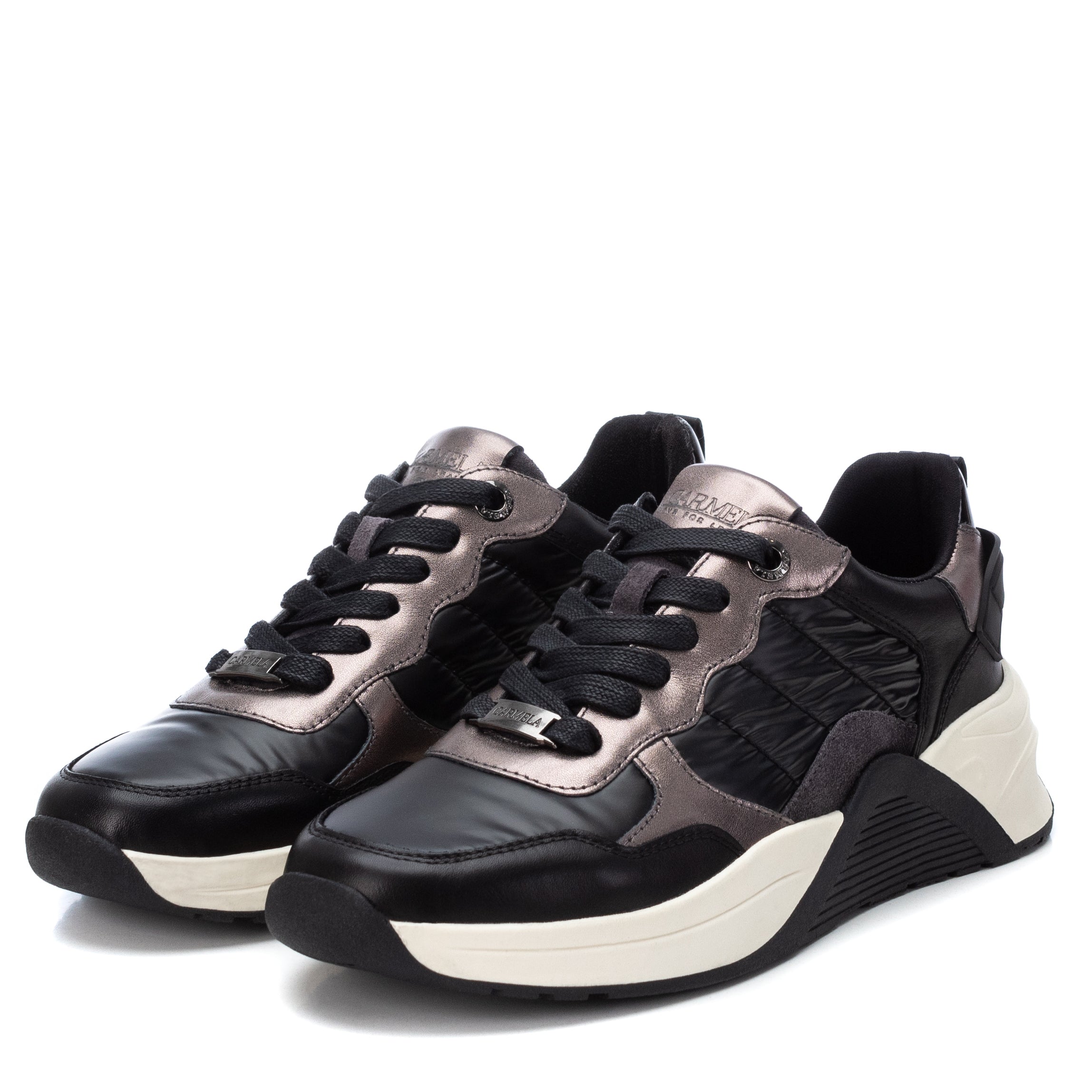 ZAPATILLA DE MUJER CARMELA 16015401