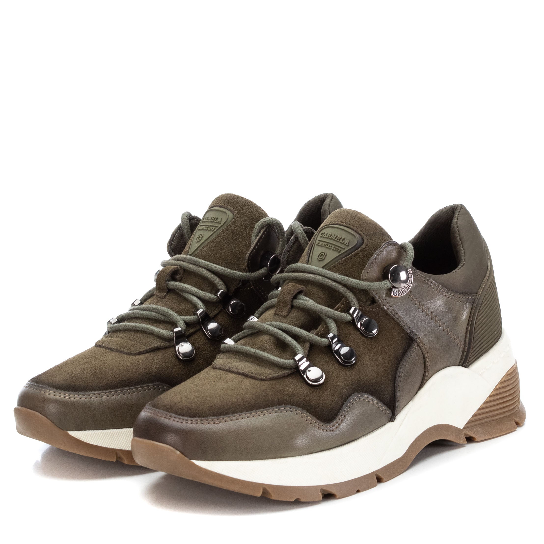 ZAPATILLA DE MUJER CARMELA 16015502
