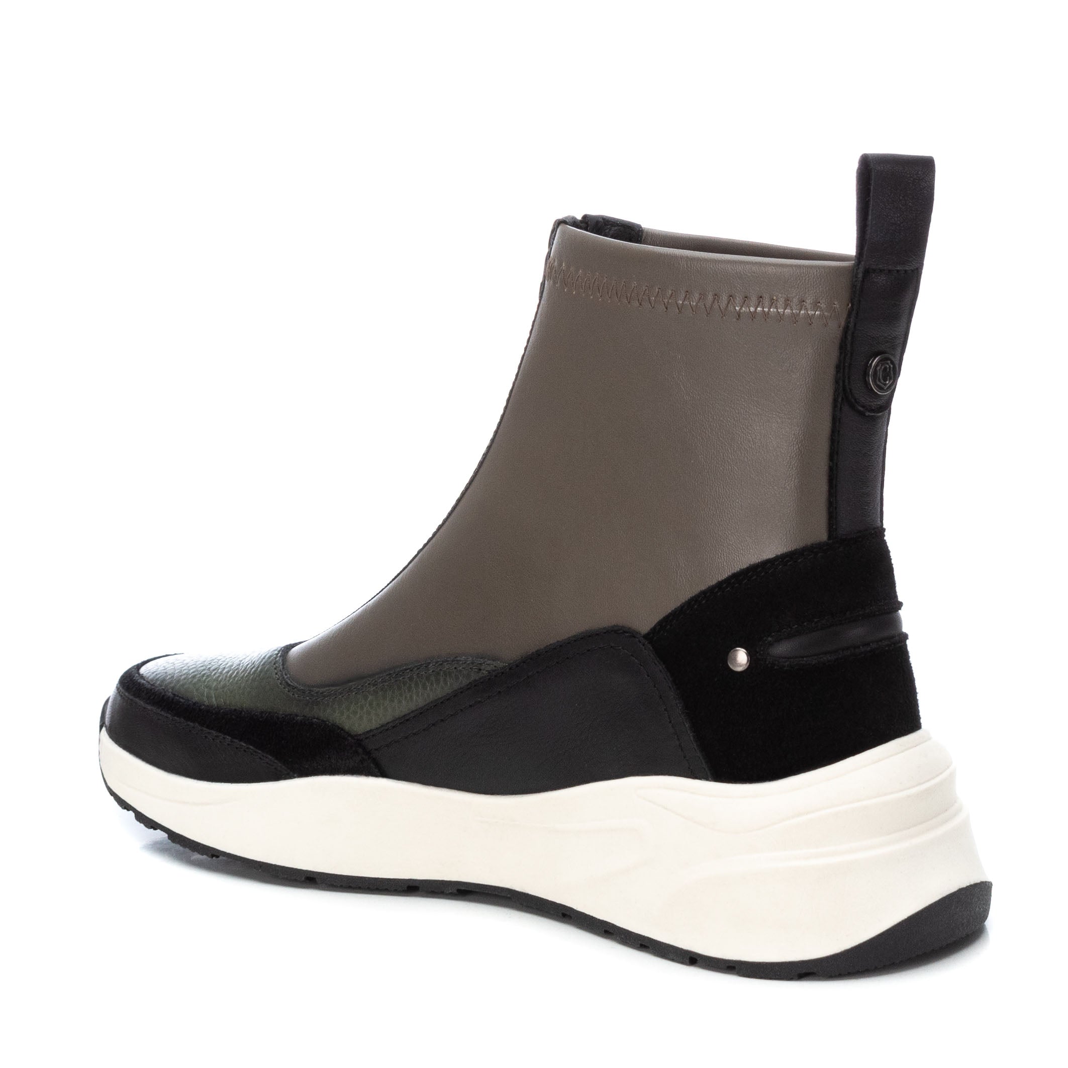 ZAPATILLA DE MUJER CARMELA 16018004