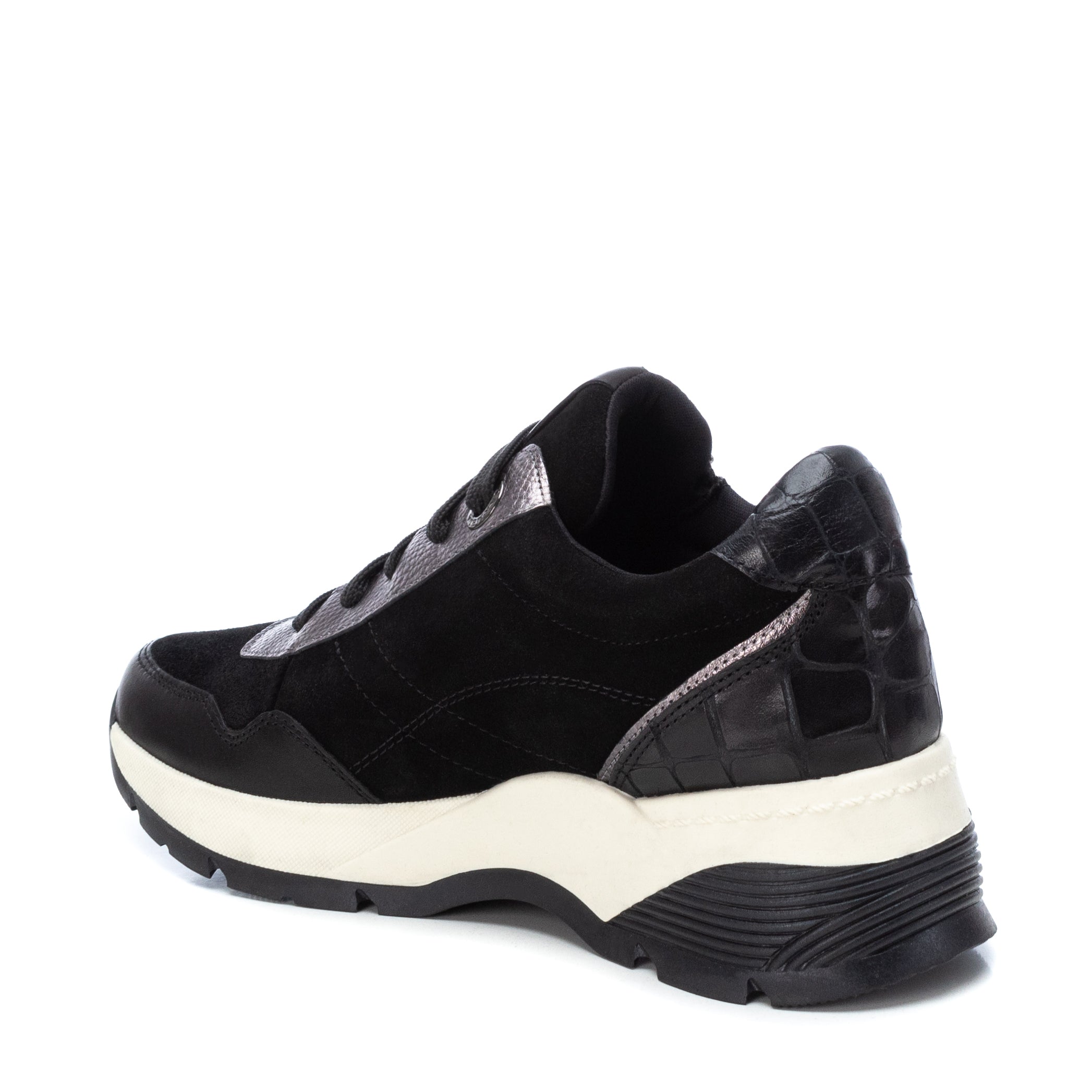 TÊNIS FEMININO CARMELA 16019501