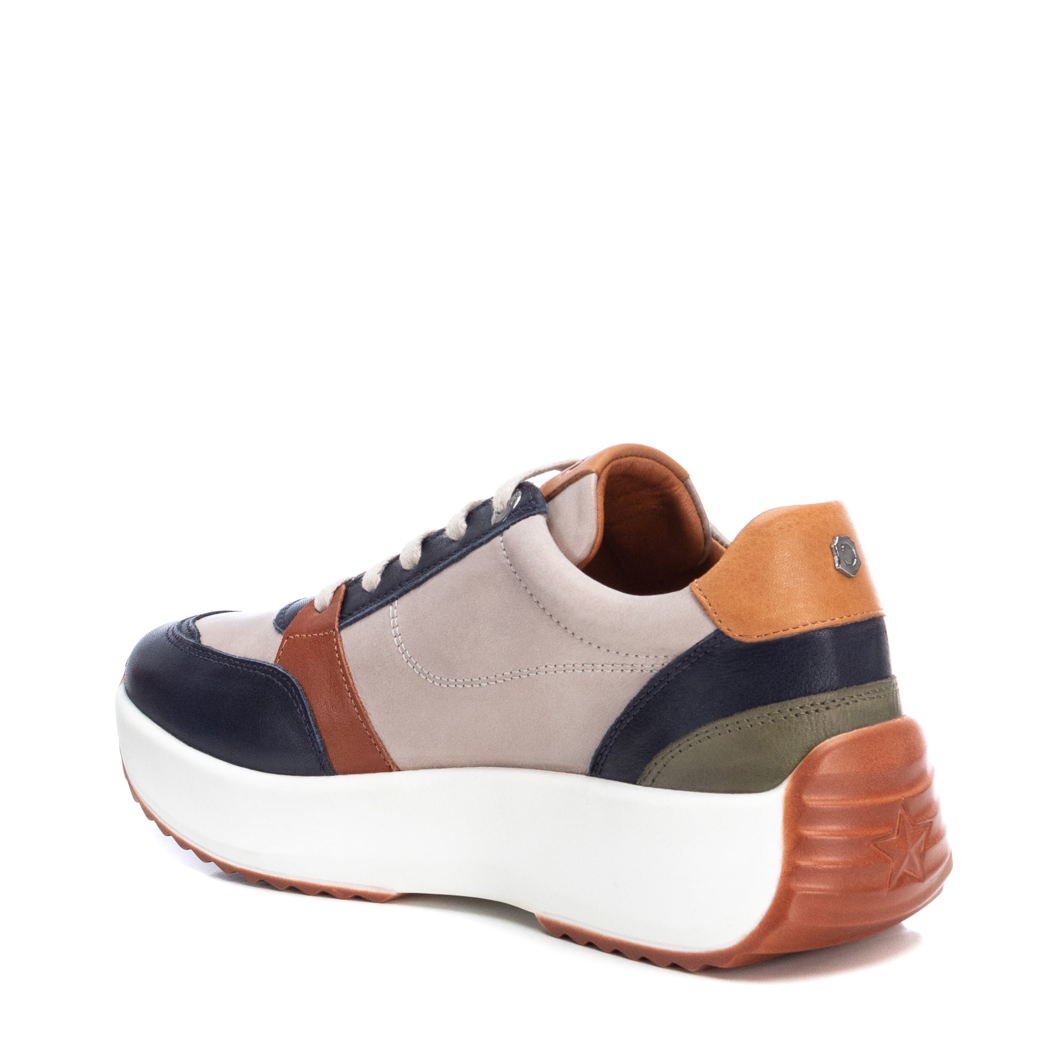 ZAPATILLA DE MUJER CARMELA 16021004