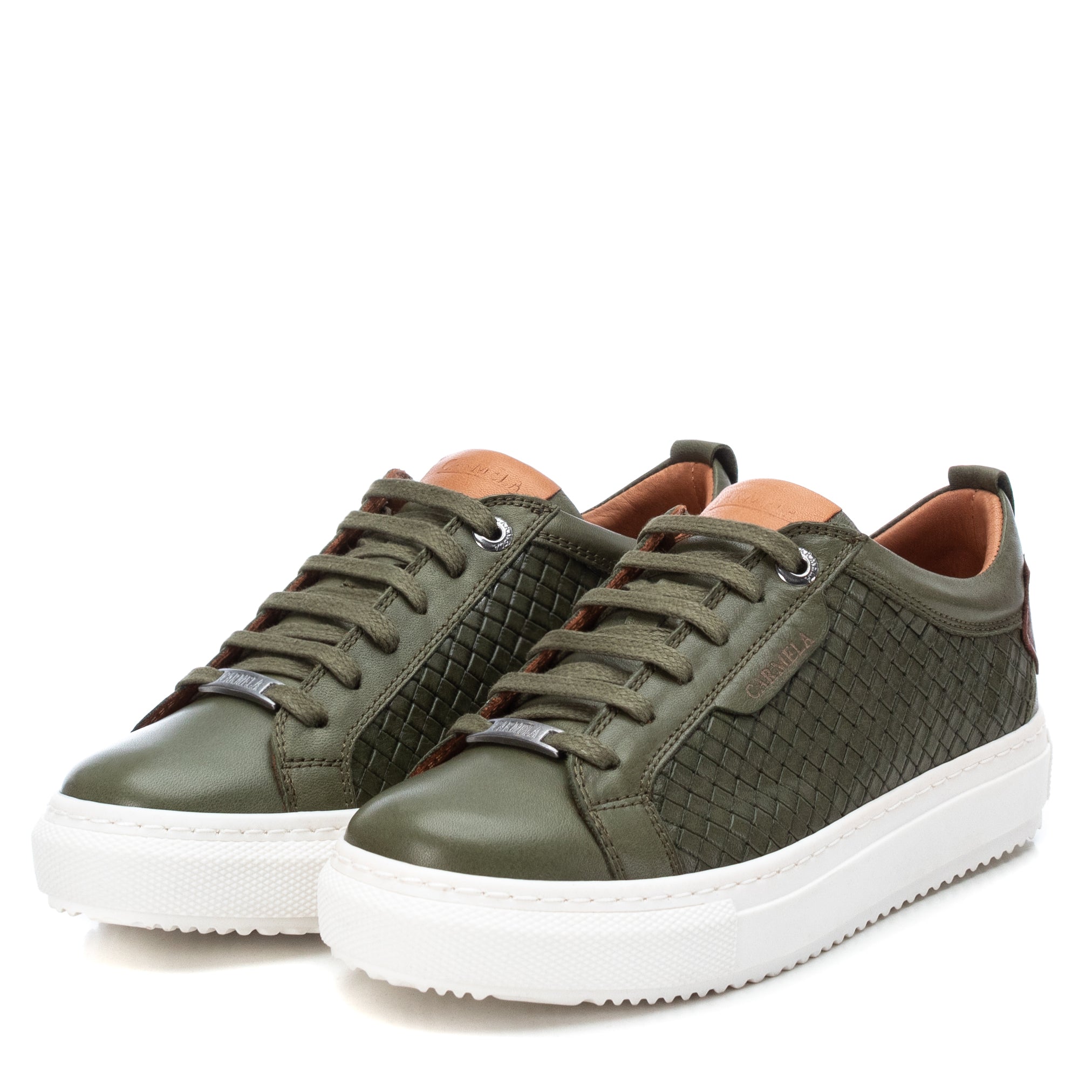 ZAPATILLA DE MUJER CARMELA 16021402