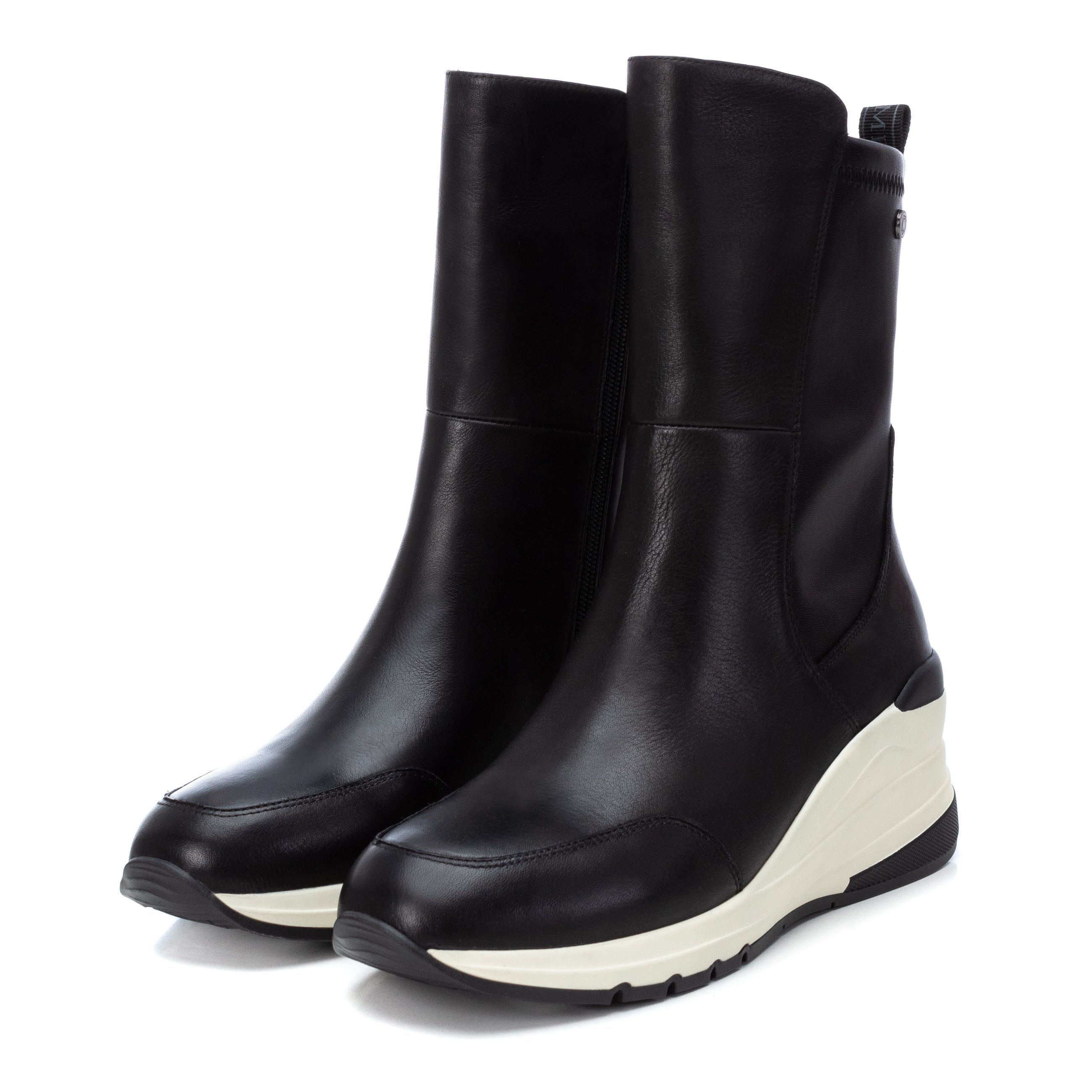 ZAPATILLA DE MUJER CARMELA 16022601