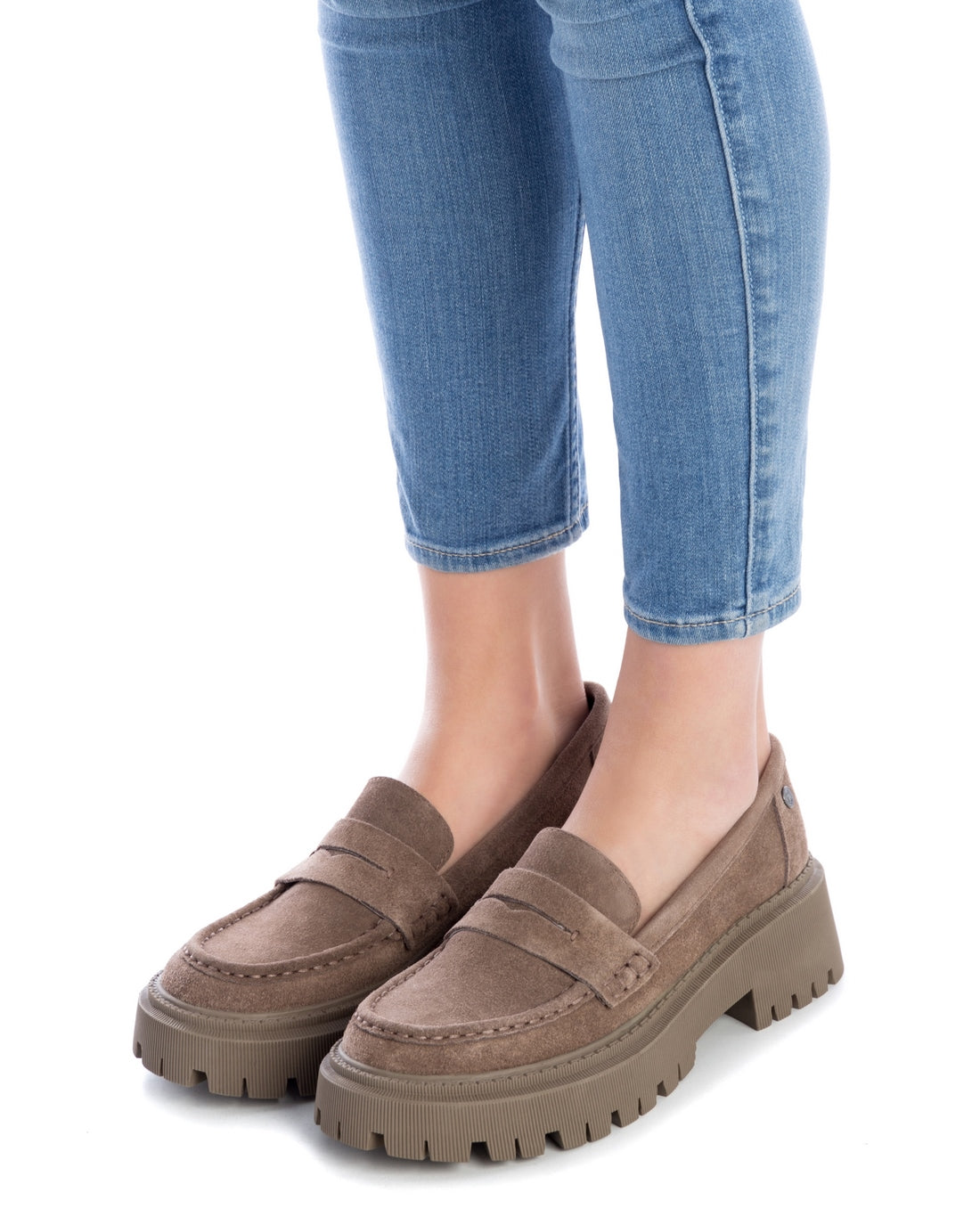 SAPATO DE MULHER CARMELA 16025804