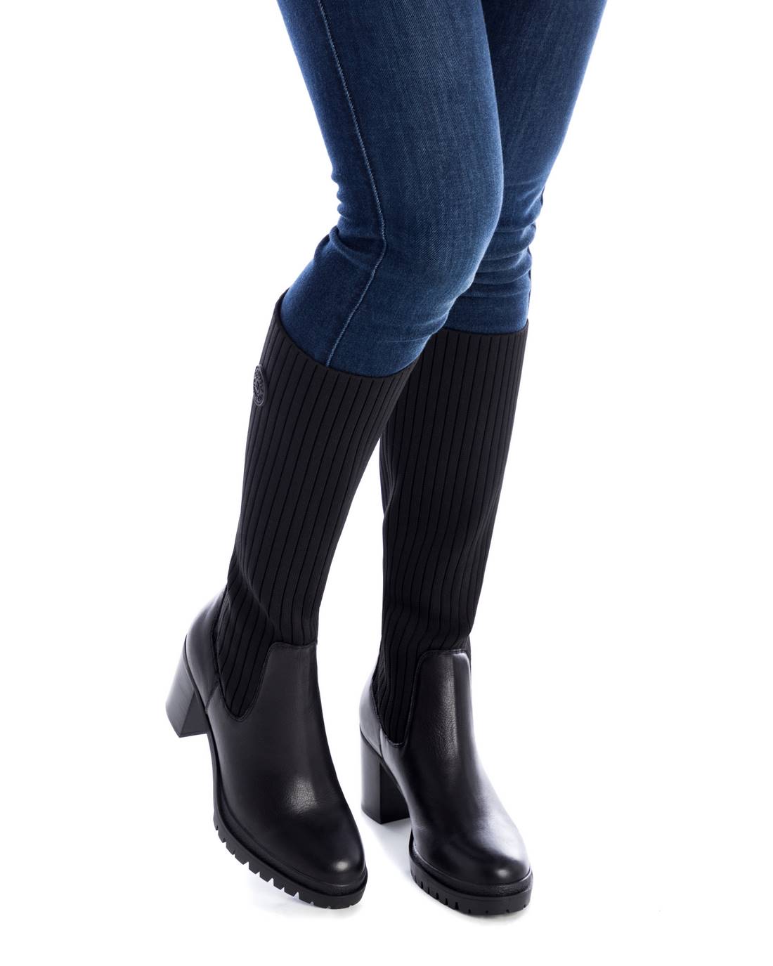 BOTA FEMININA CARMELA 16027601