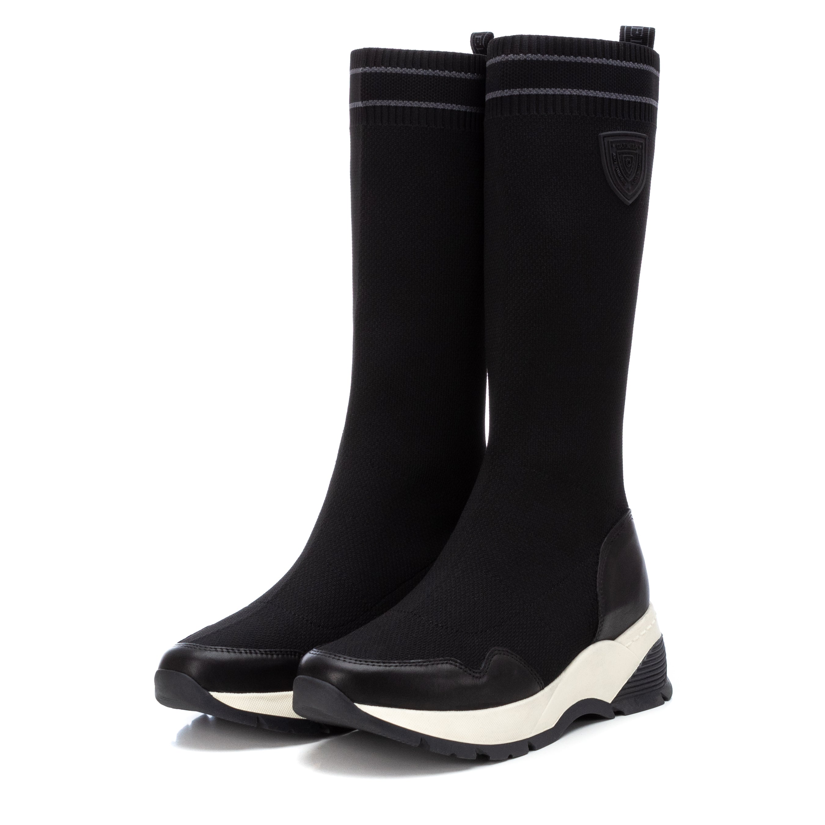 ZAPATILLA DE MUJER CARMELA 16035401