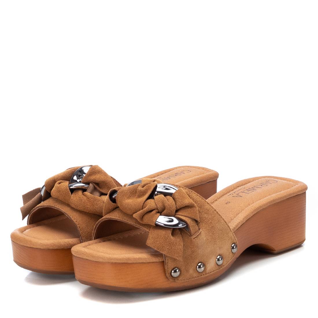 CLOG DE MULHER CARMELA 16046603