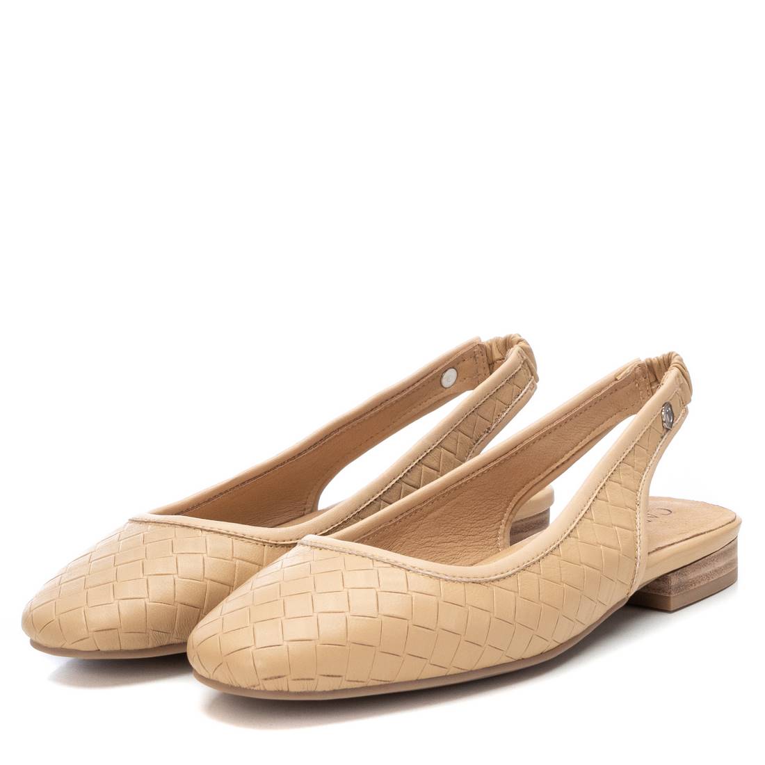 SAPATO DE MULHER CARMELA 16062401