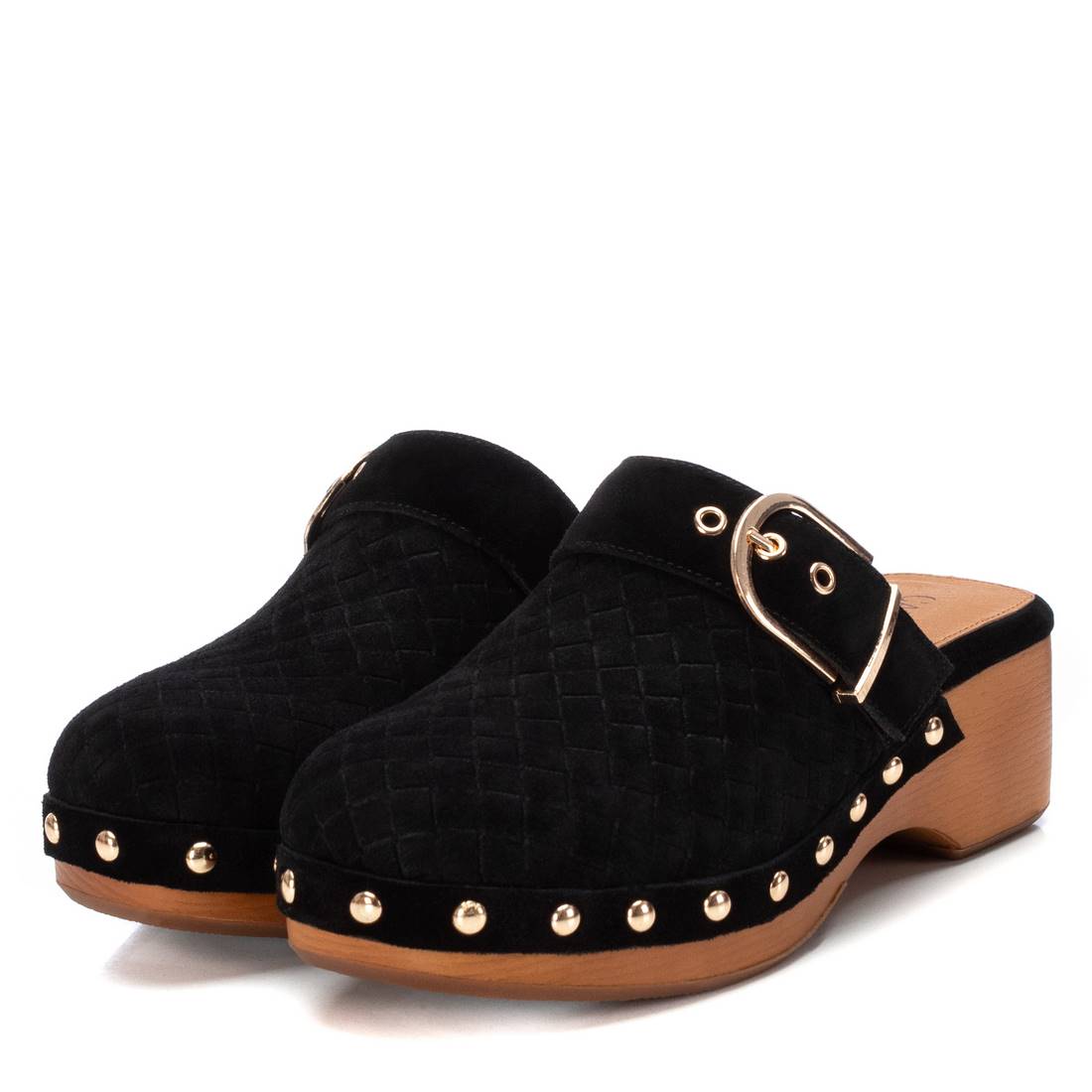 CLOG DE MULHER CARMELA 16063408