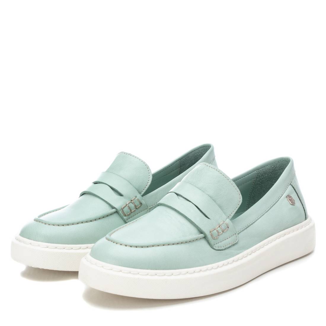 SAPATO DE MULHER CARMELA 16064006
