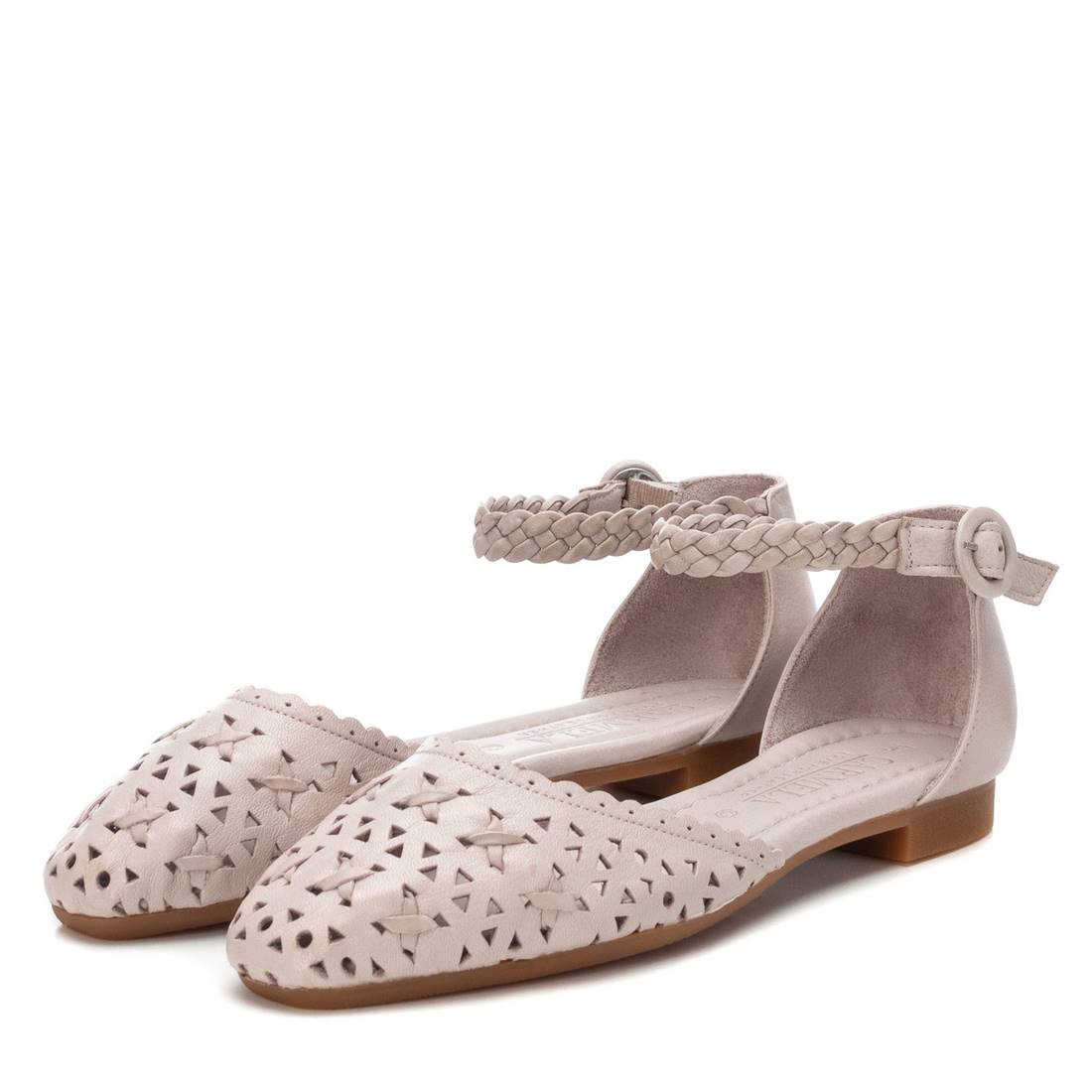 SAPATO DE MULHER CARMELA 16067105