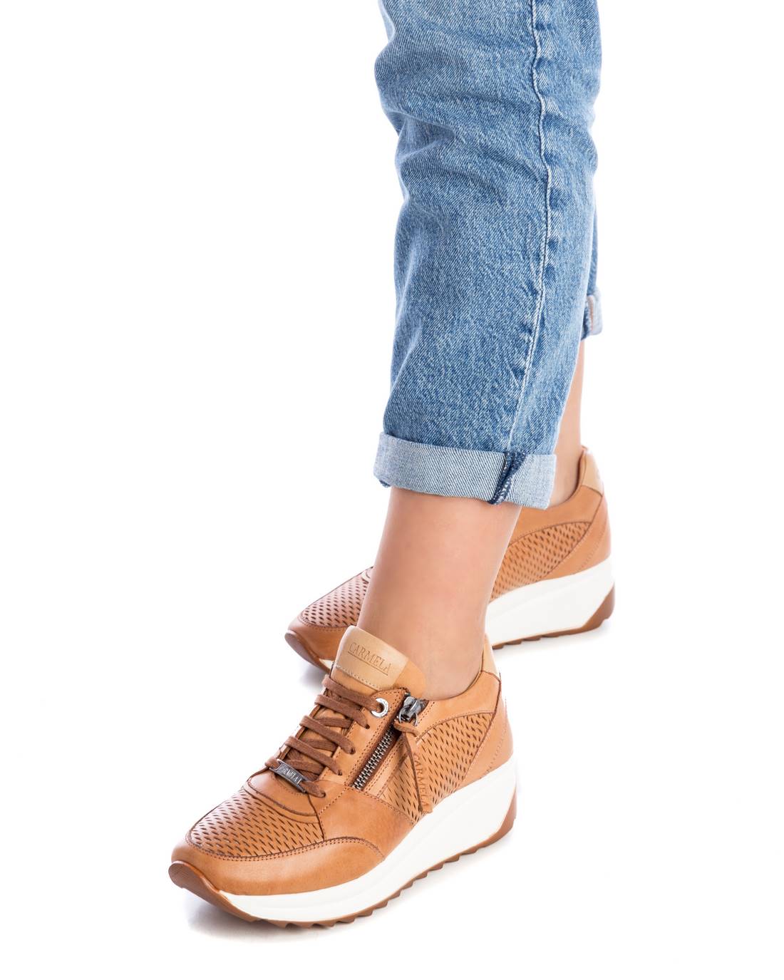 TÊNIS FEMININO CARMELA 16070901