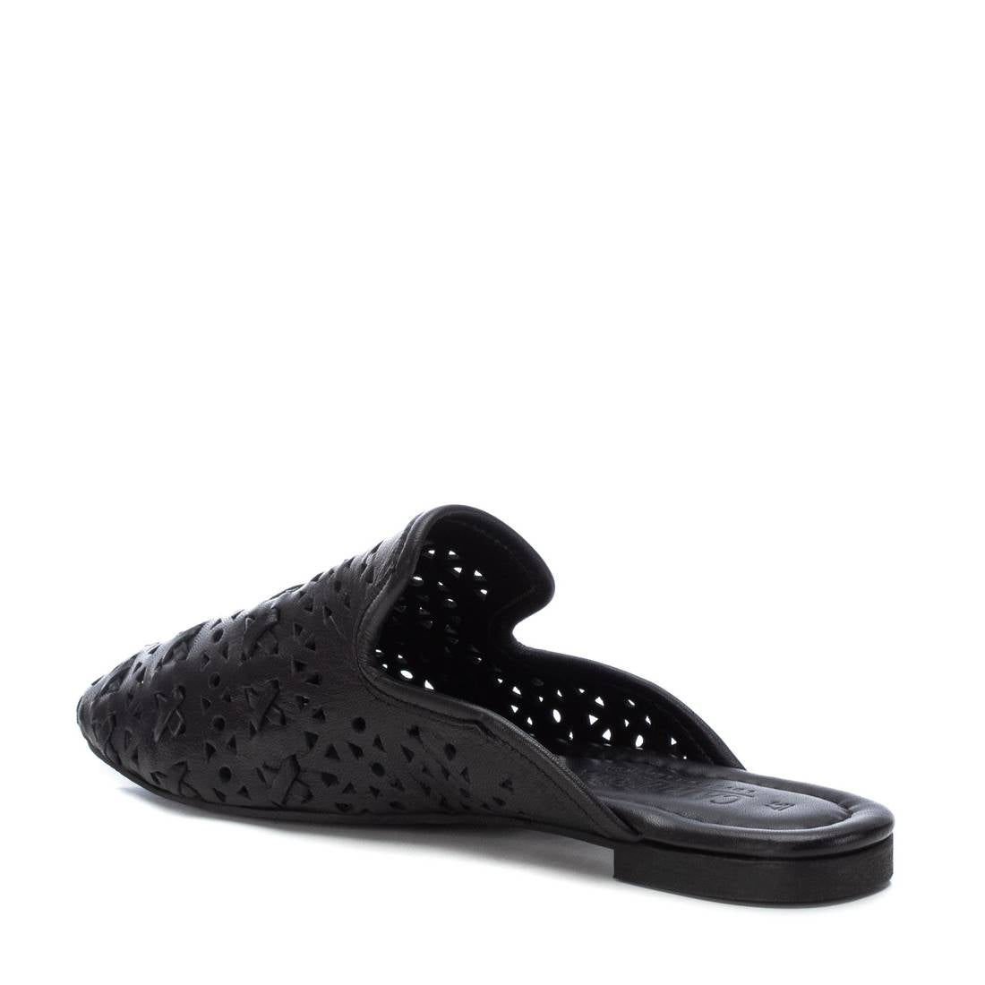 CLOG DE MULHER CARMELA 16073402