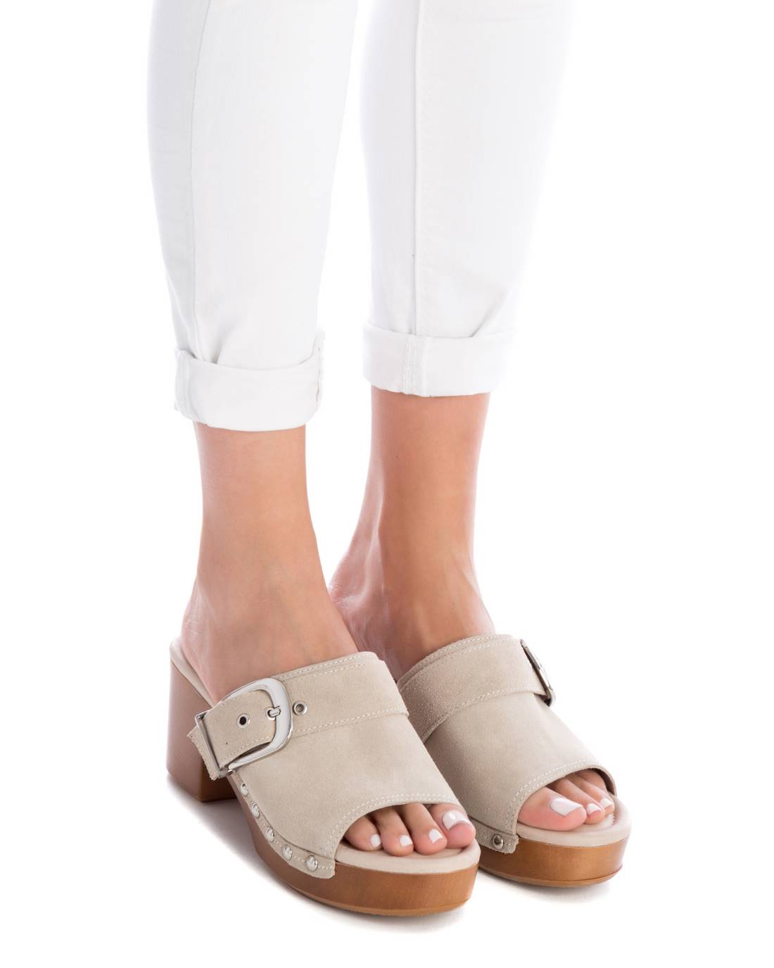 CLOG DE MULHER CARMELA 16073605