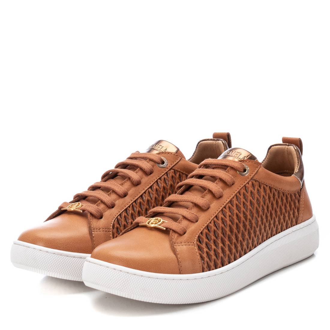 TÊNIS FEMININO CARMELA 16079701