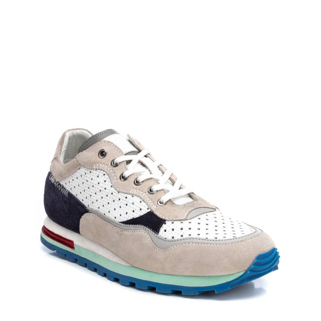 ZAPATILLA DE HOMBRE CARMELA 16081702