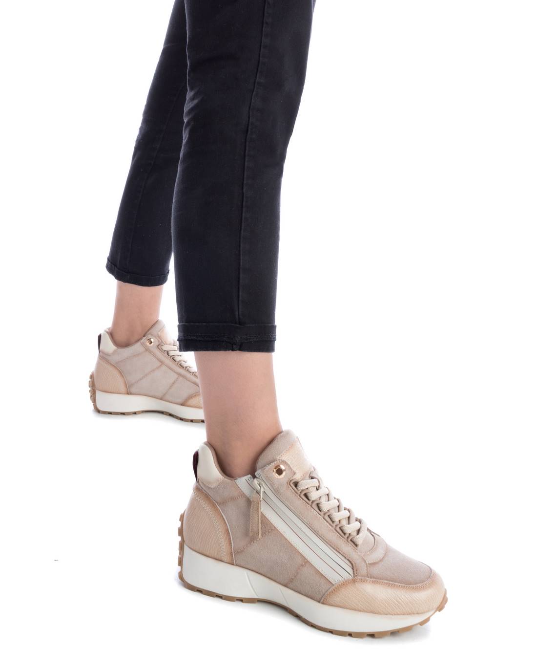 TÊNIS FEMININO CARMELA 16088102