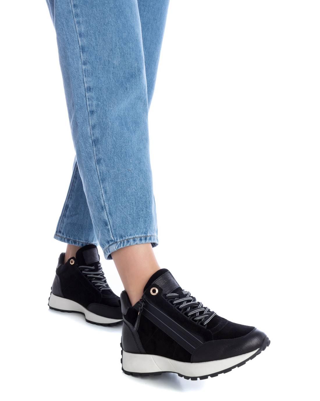 ZAPATILLA DE MUJER CARMELA 16088103