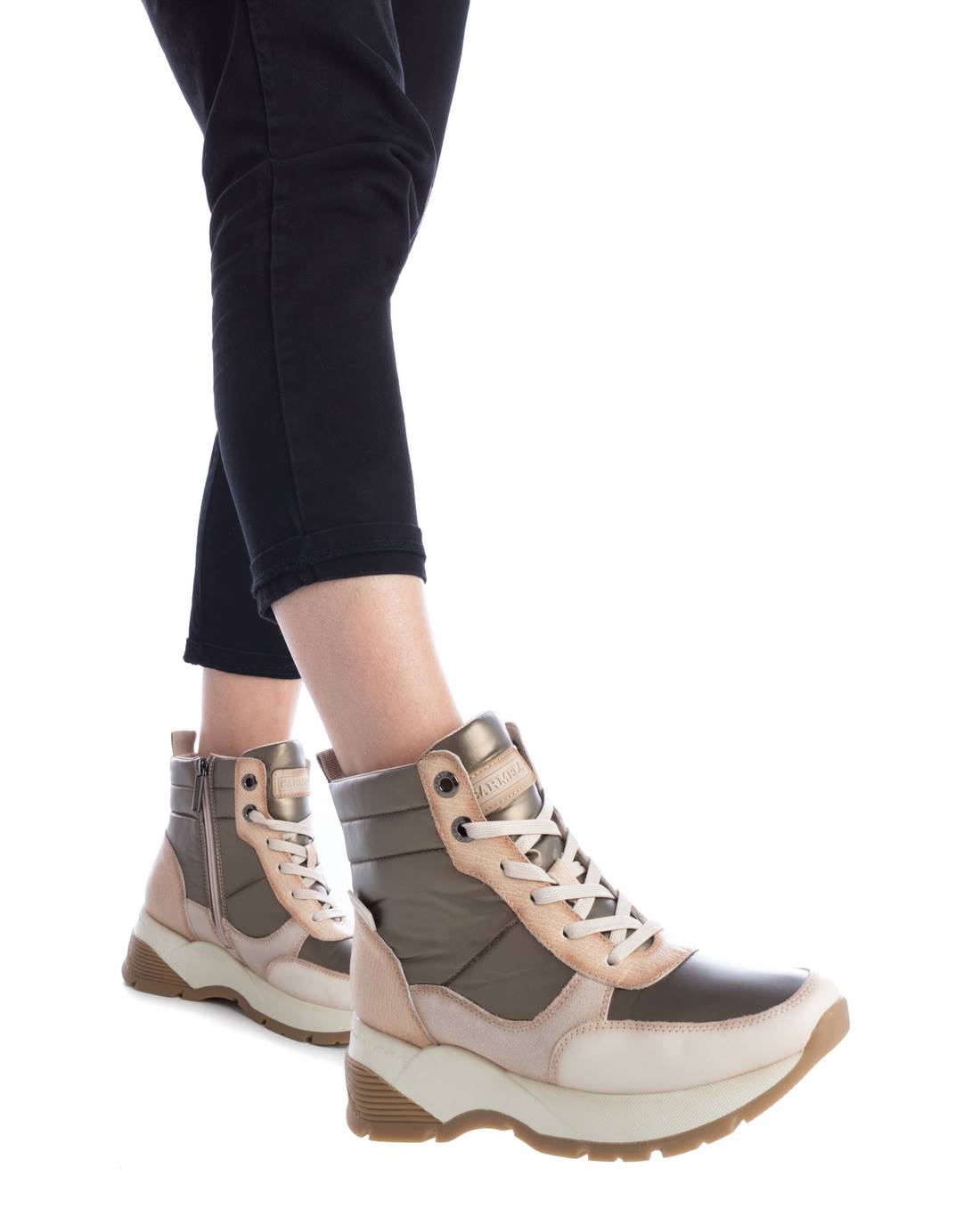 TÊNIS FEMININO CARMELA 16092702
