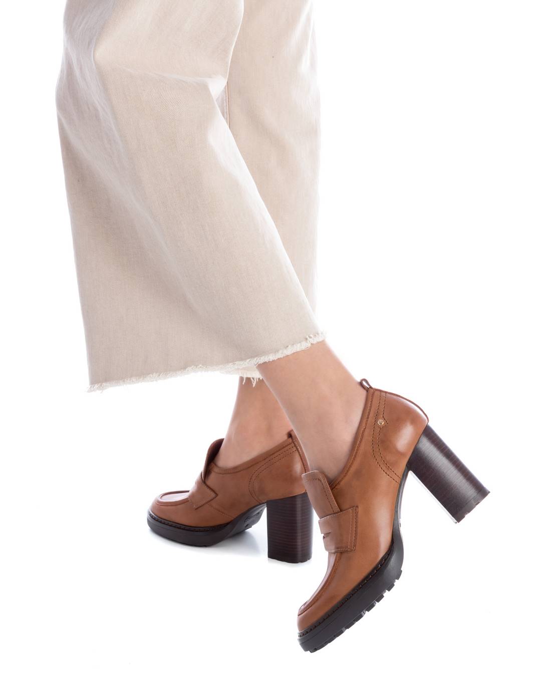 ZAPATO DE MUJER CARMELA 16098302