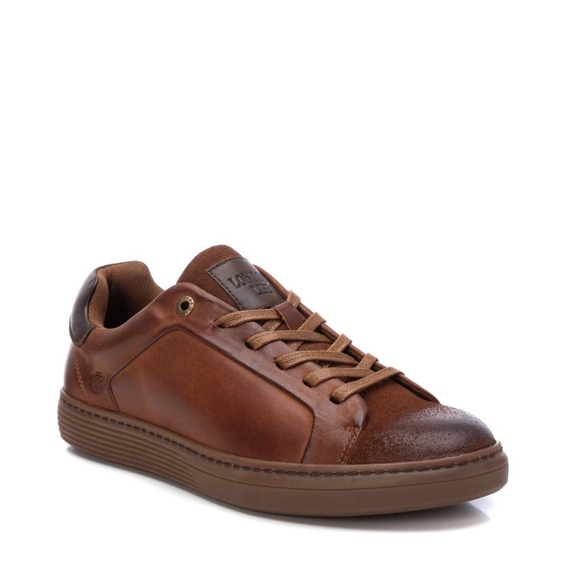 ZAPATILLA DE HOMBRE CARMELA 16099402