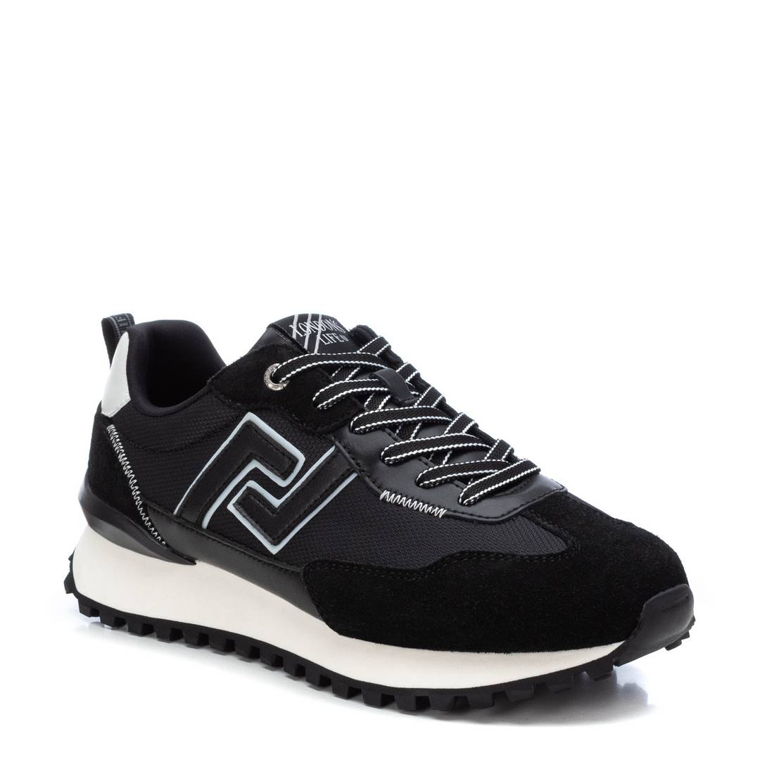 ZAPATILLA DE HOMBRE CARMELA 16103602