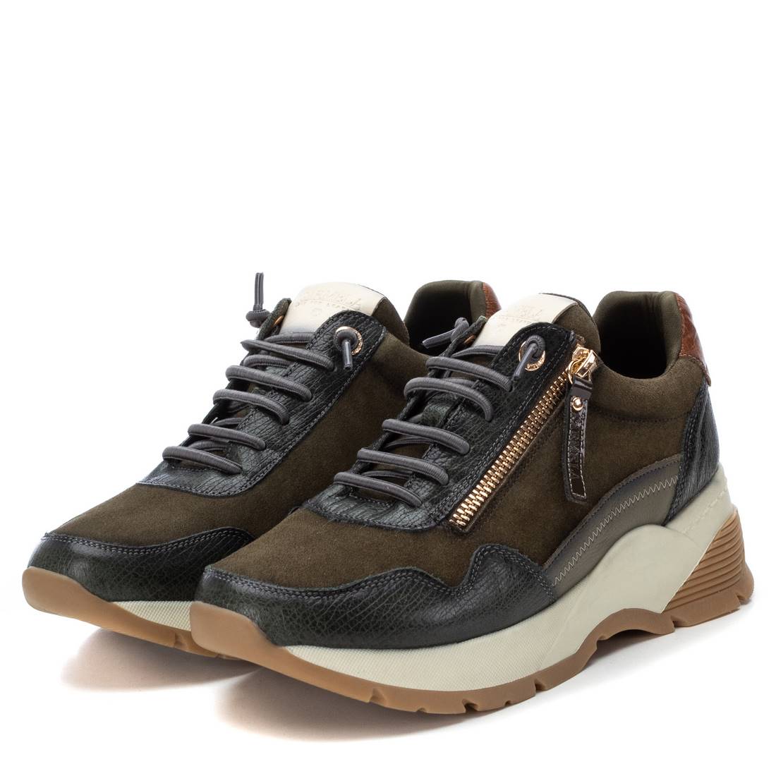 ZAPATILLA DE MUJER CARMELA 16105901