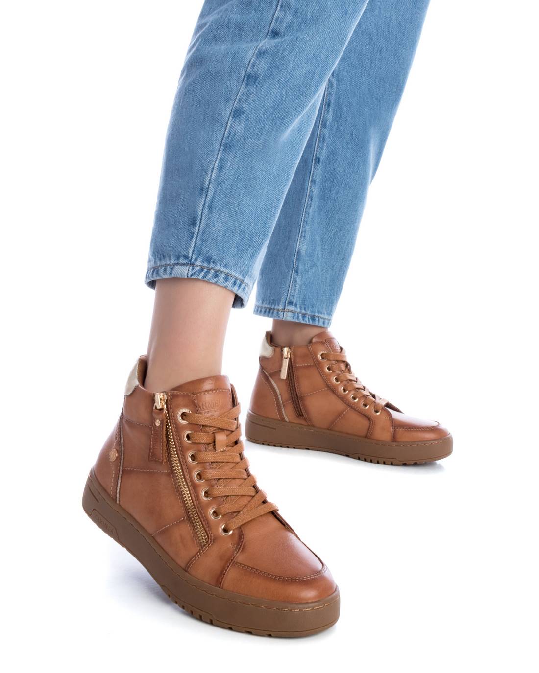 TÊNIS FEMININO CARMELA 16107601