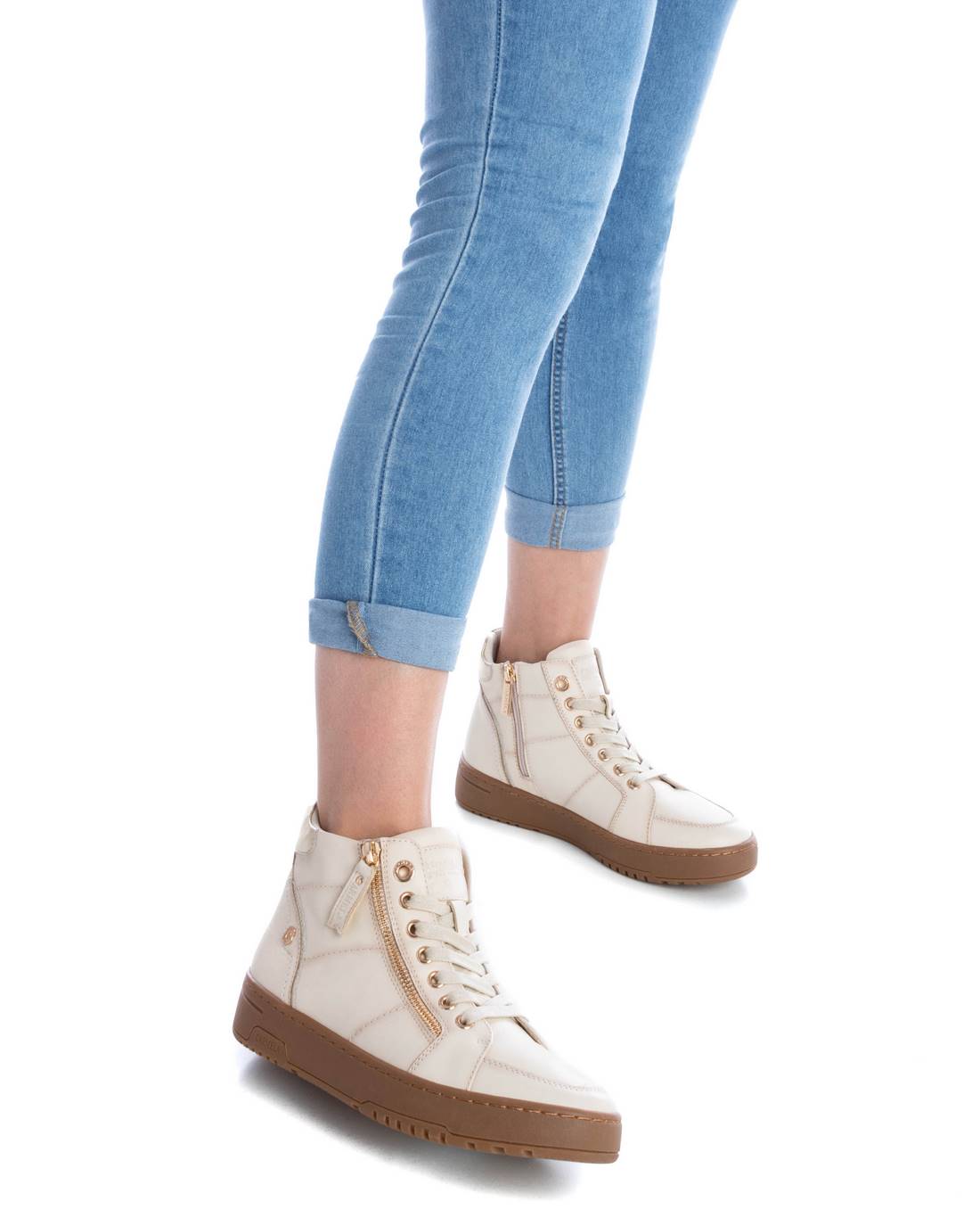 TÊNIS FEMININO CARMELA 16107603