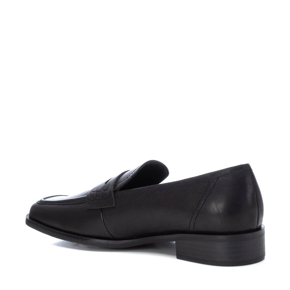 SAPATO DE MULHER CARMELA 16113101