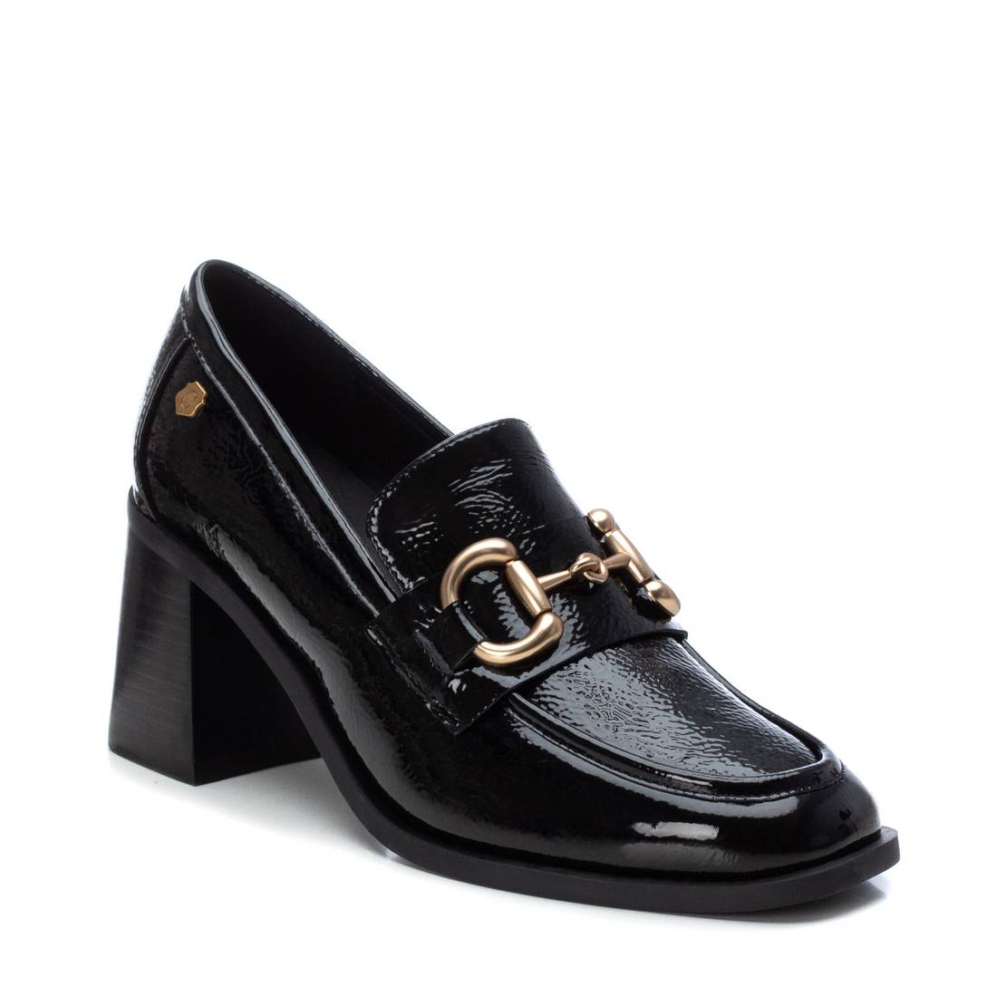 SAPATO DE MULHER CARMELA 16115701