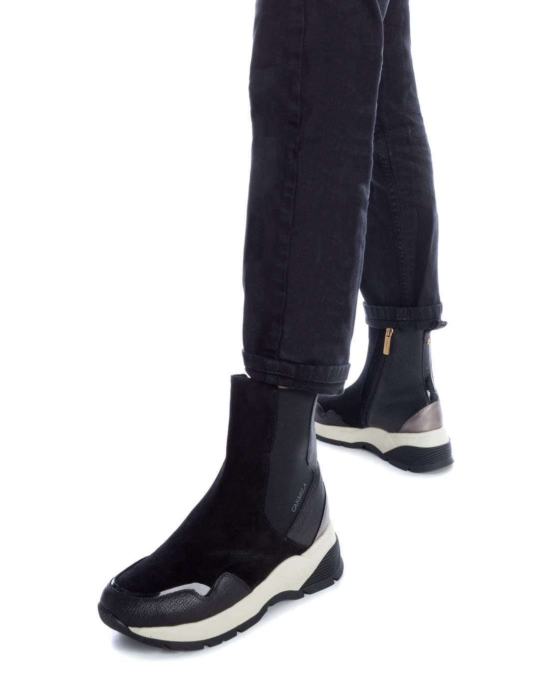 ZAPATILLA DE MUJER CARMELA 16117001