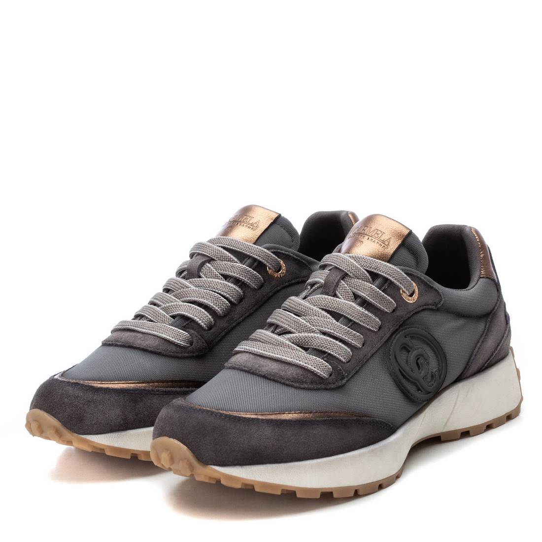 TÊNIS FEMININO CARMELA 16117401