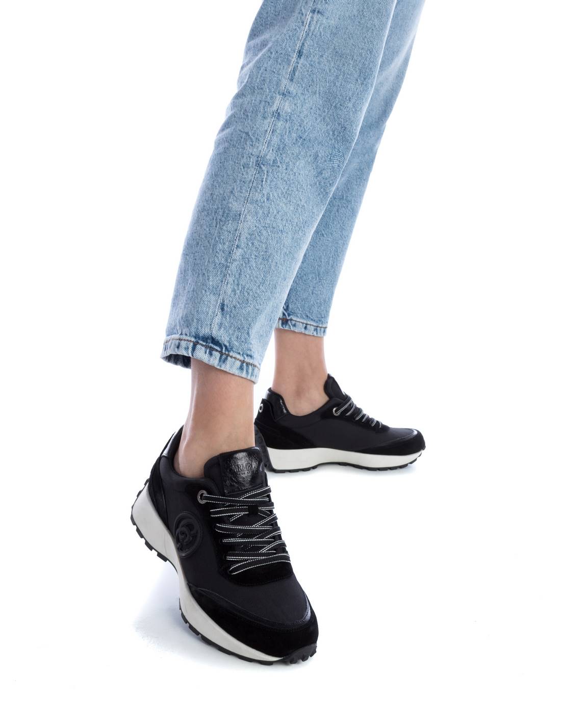 ZAPATILLA DE MUJER CARMELA 16117403