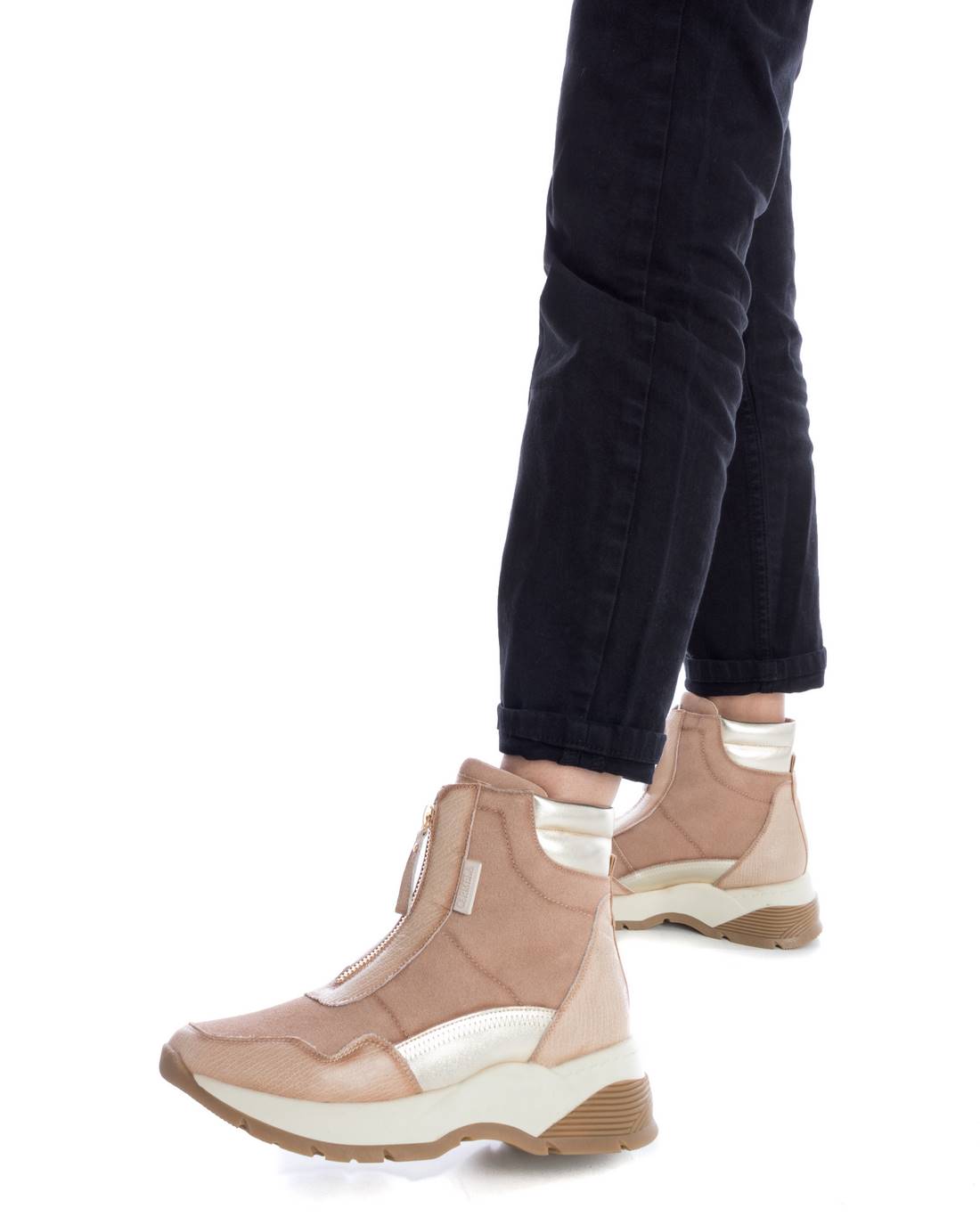 TÊNIS FEMININO CARMELA 16118202