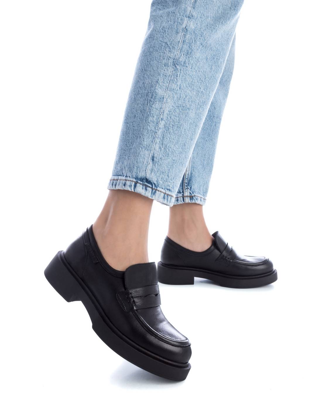 ZAPATO DE MUJER CARMELA 16119001