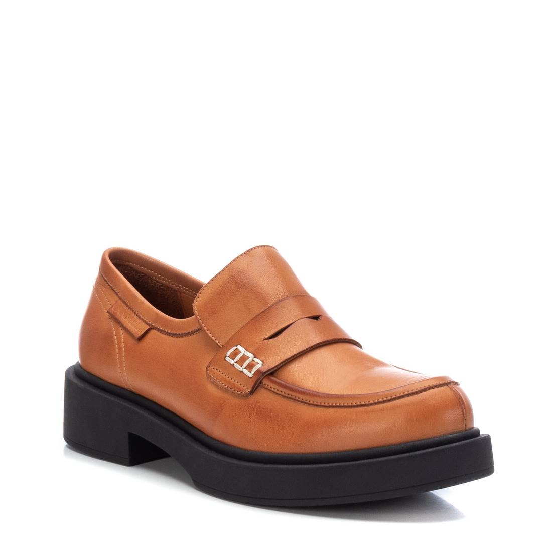 SAPATO DE MULHER CARMELA 16119002