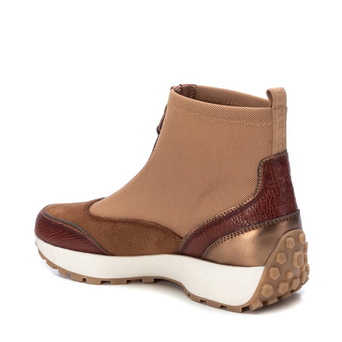 TÊNIS FEMININO CARMELA 16120405