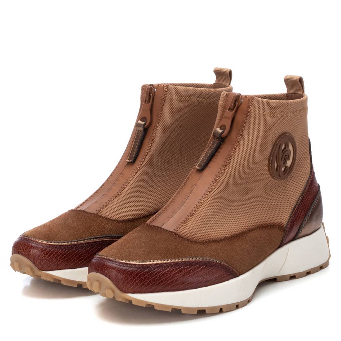 TÊNIS FEMININO CARMELA 16120405