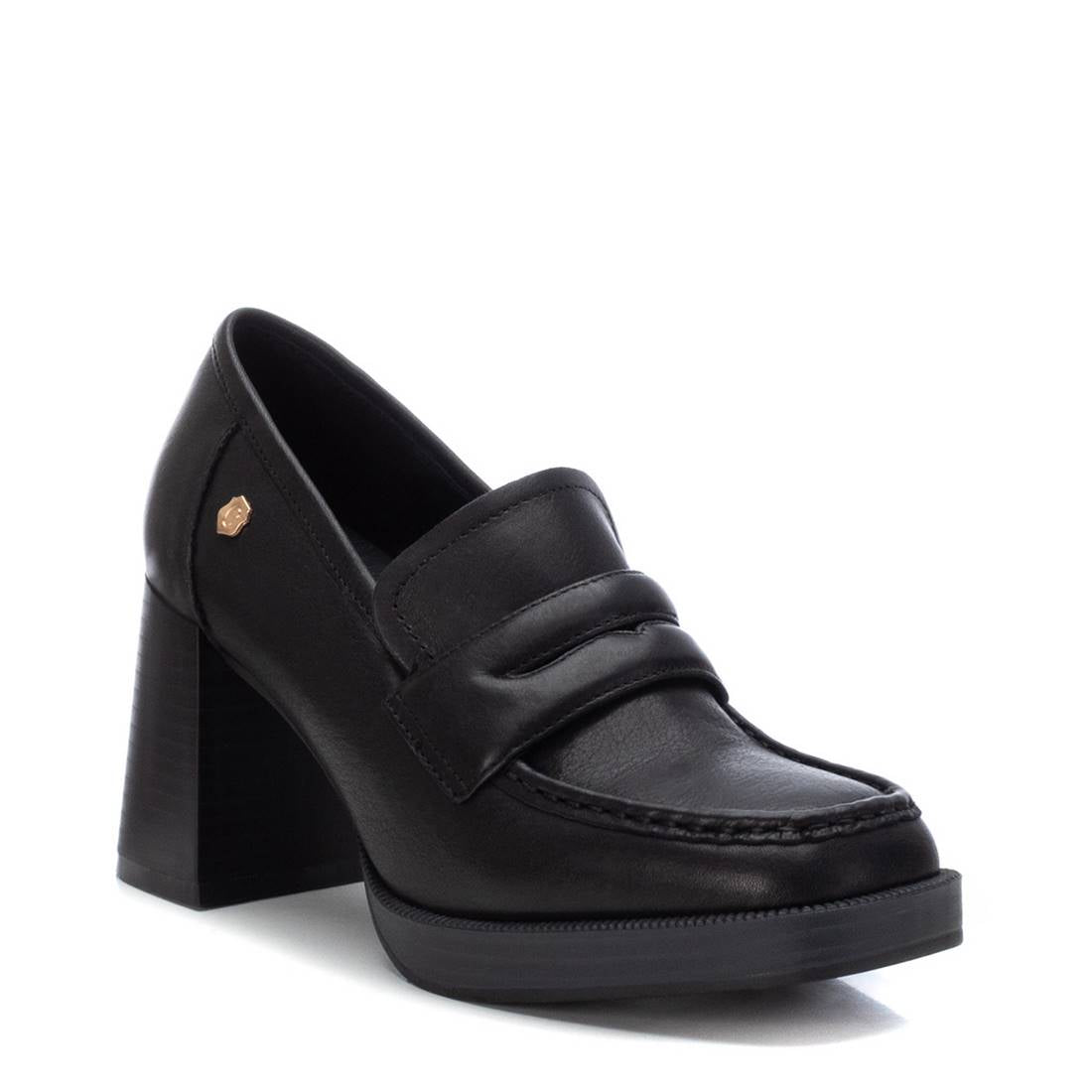 SAPATO DE MULHER CARMELA 16121803