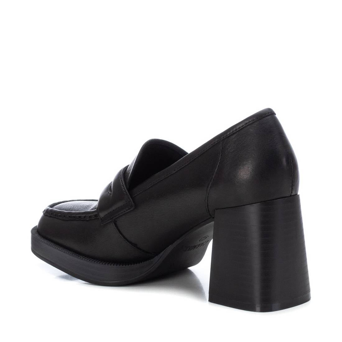 SAPATO DE MULHER CARMELA 16121803