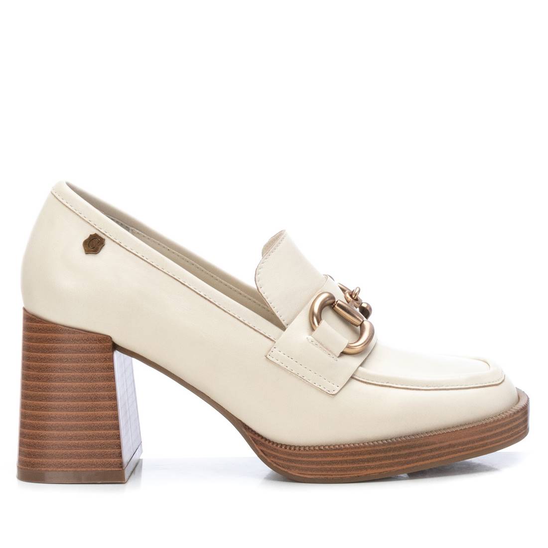 SAPATO DE MULHER CARMELA 16123503