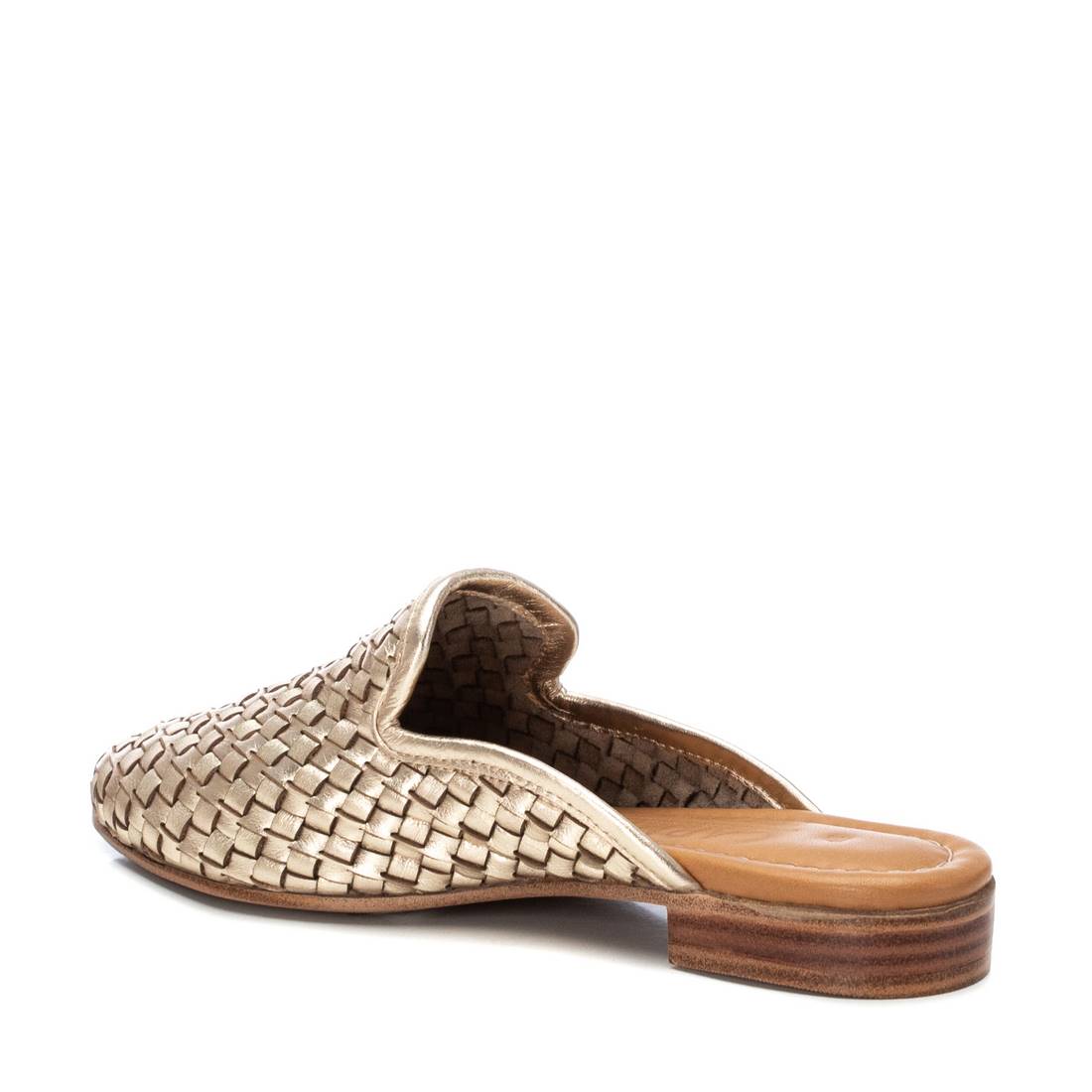 CLOG DE MULHER CARMELA 16127304