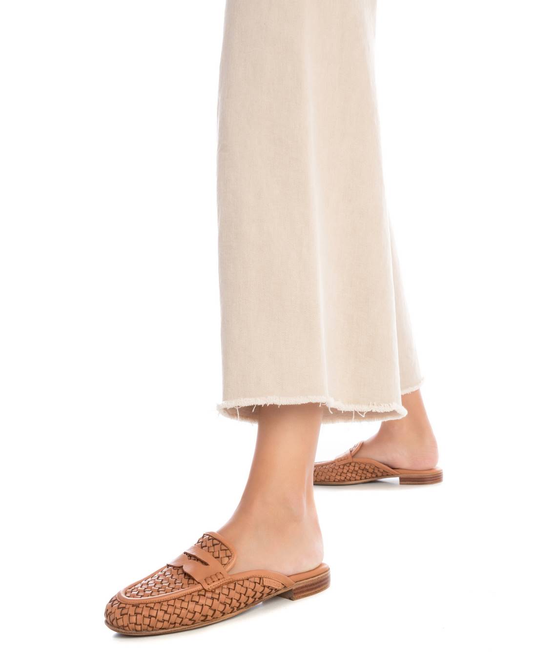 CLOG DE MULHER CARMELA 16130103
