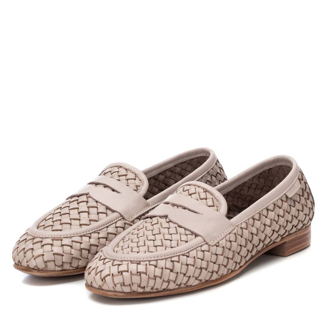 SAPATO DE MULHER CARMELA 16130204