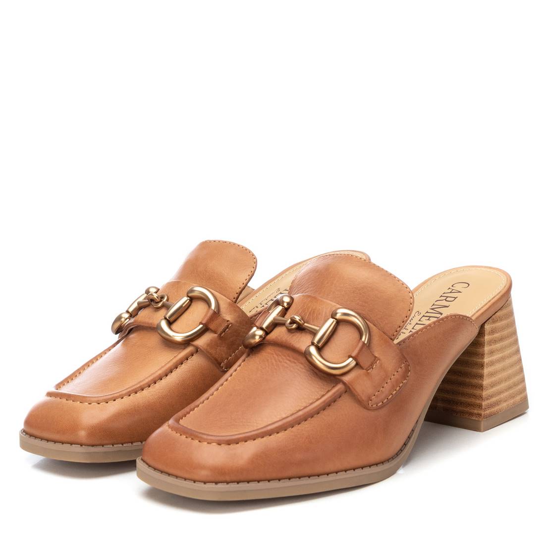 zuecos marrones de mujer