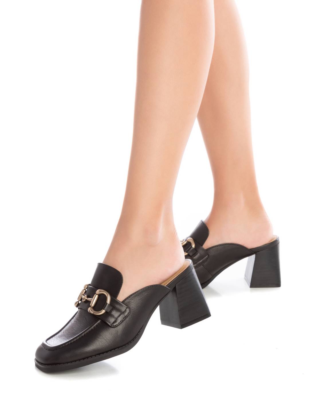 CLOG DE MULHER CARMELA 16144504