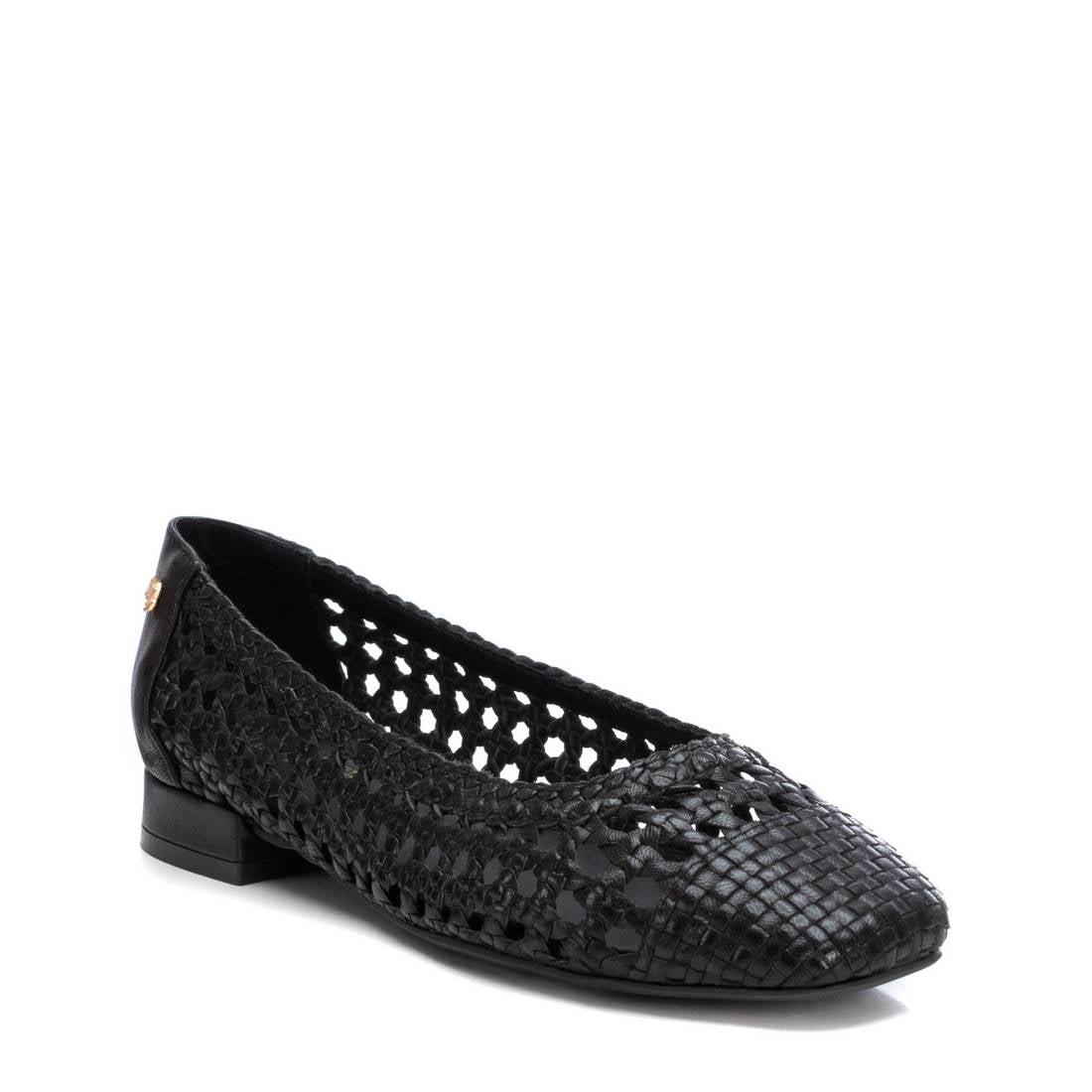 SAPATO DE MULHER CARMELA 16147004